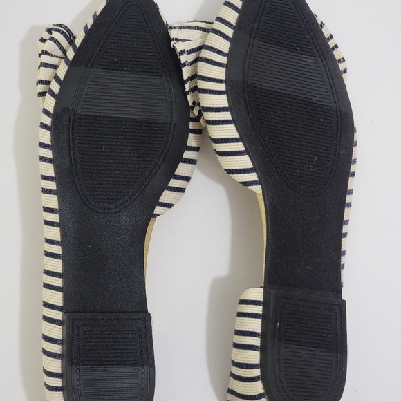 Serra black and cream stripe flats NWOT - Picture 6 of 8
